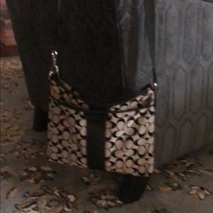 Coach bag medium size